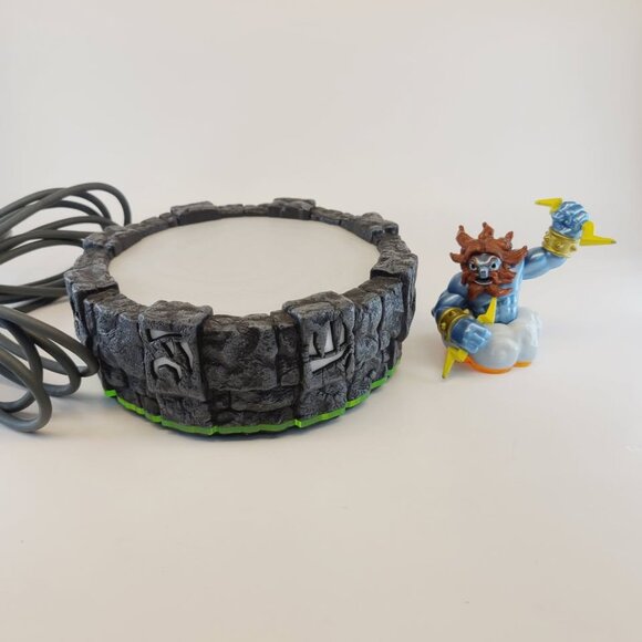 Xbox 360 Portal of Power + LIGHTNING ROD Giant Figure - Picture 2 of 6